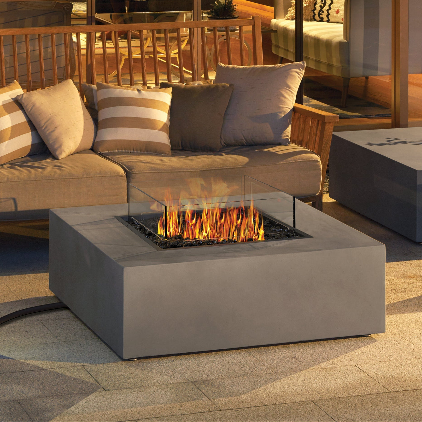 Base 40 Fire Table w/ Gas/LP Burner