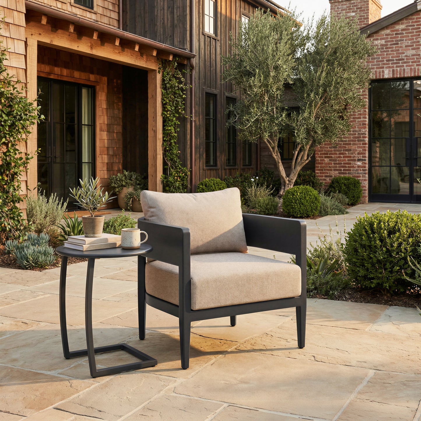 Foret Armchair - Black