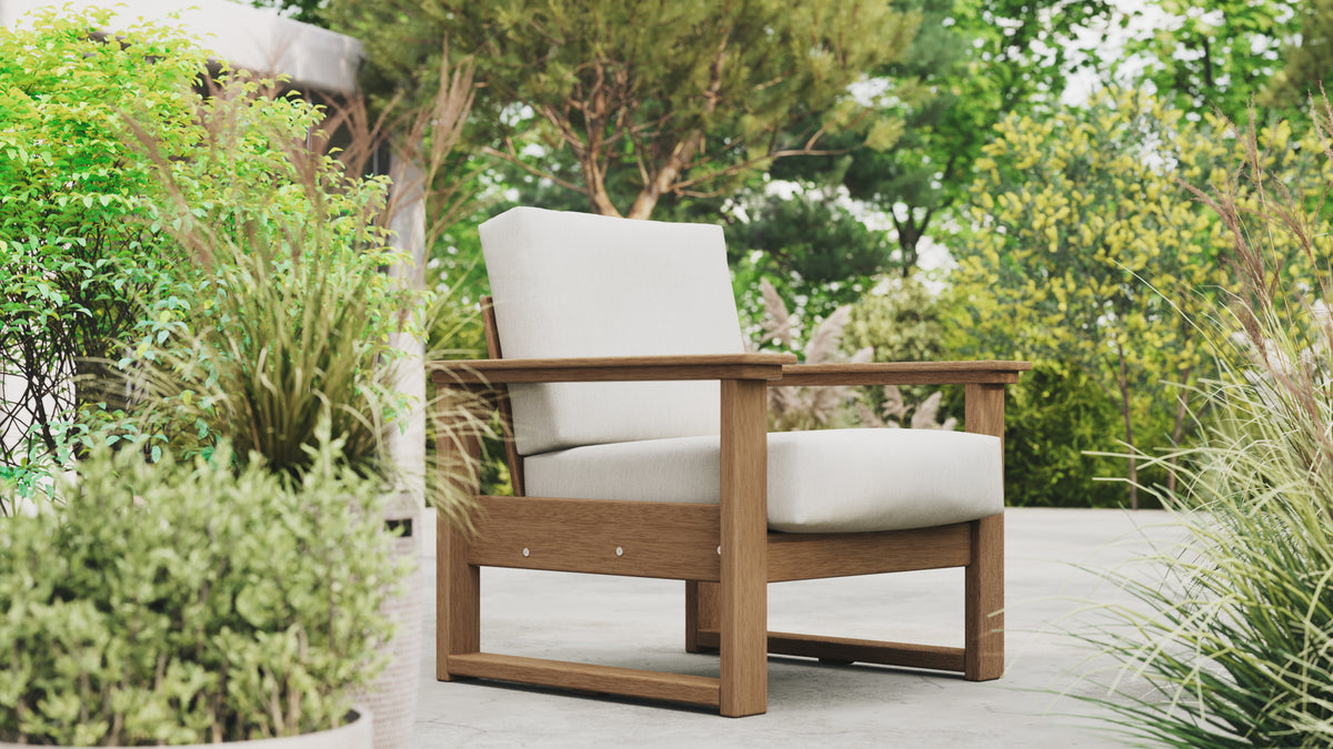 Lanai Deep Seating Chair Antique Mahogany / Canvas